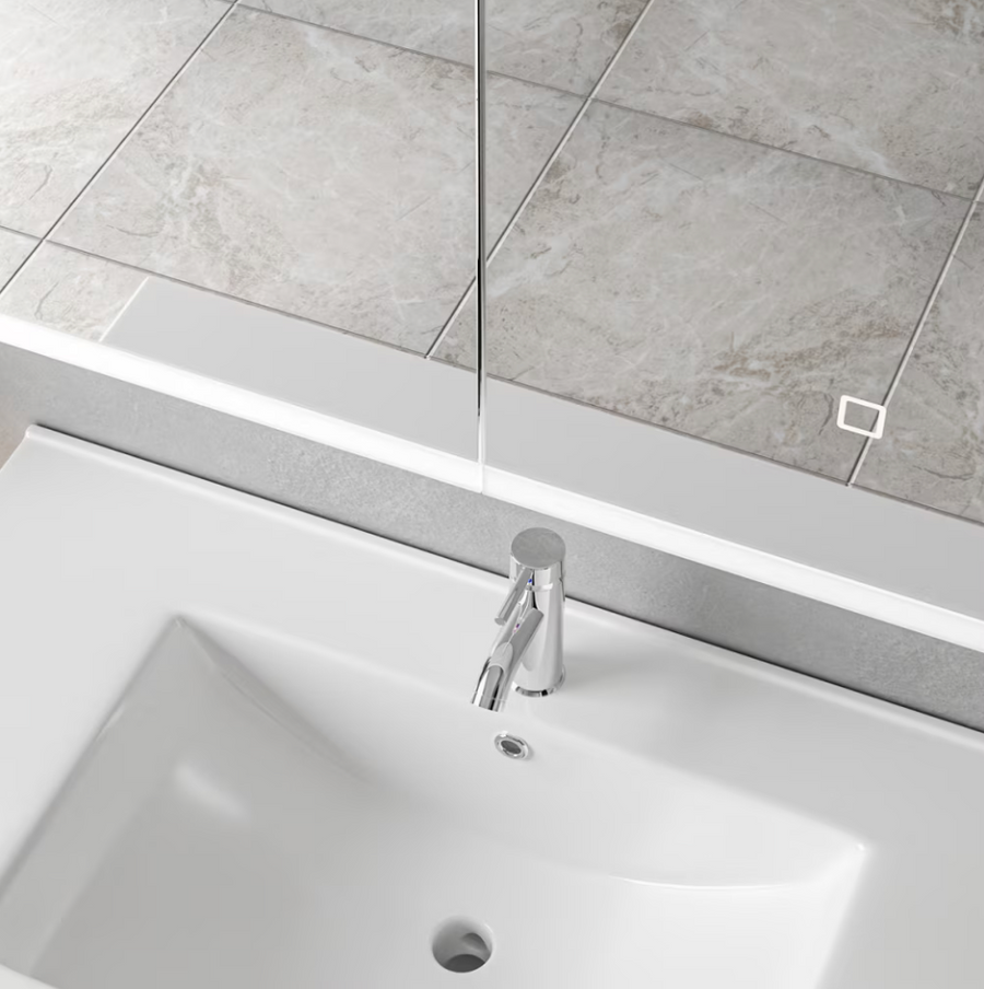 Ingrid шкаф с LED огледало DBP123 80x70 бяло