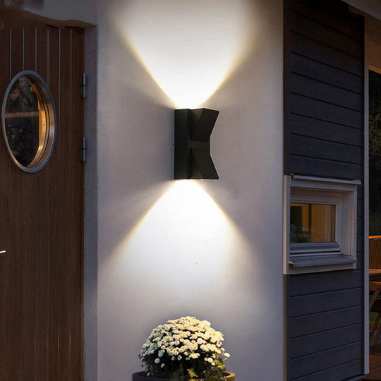 Външна и вътрешна LED стенна лампа, 6W, 2 източника x 5W, IP65, ABS, черна, 3000K, AX100/2BK Външна стенна лампа Заглавие по подразбиране Alessandro Design