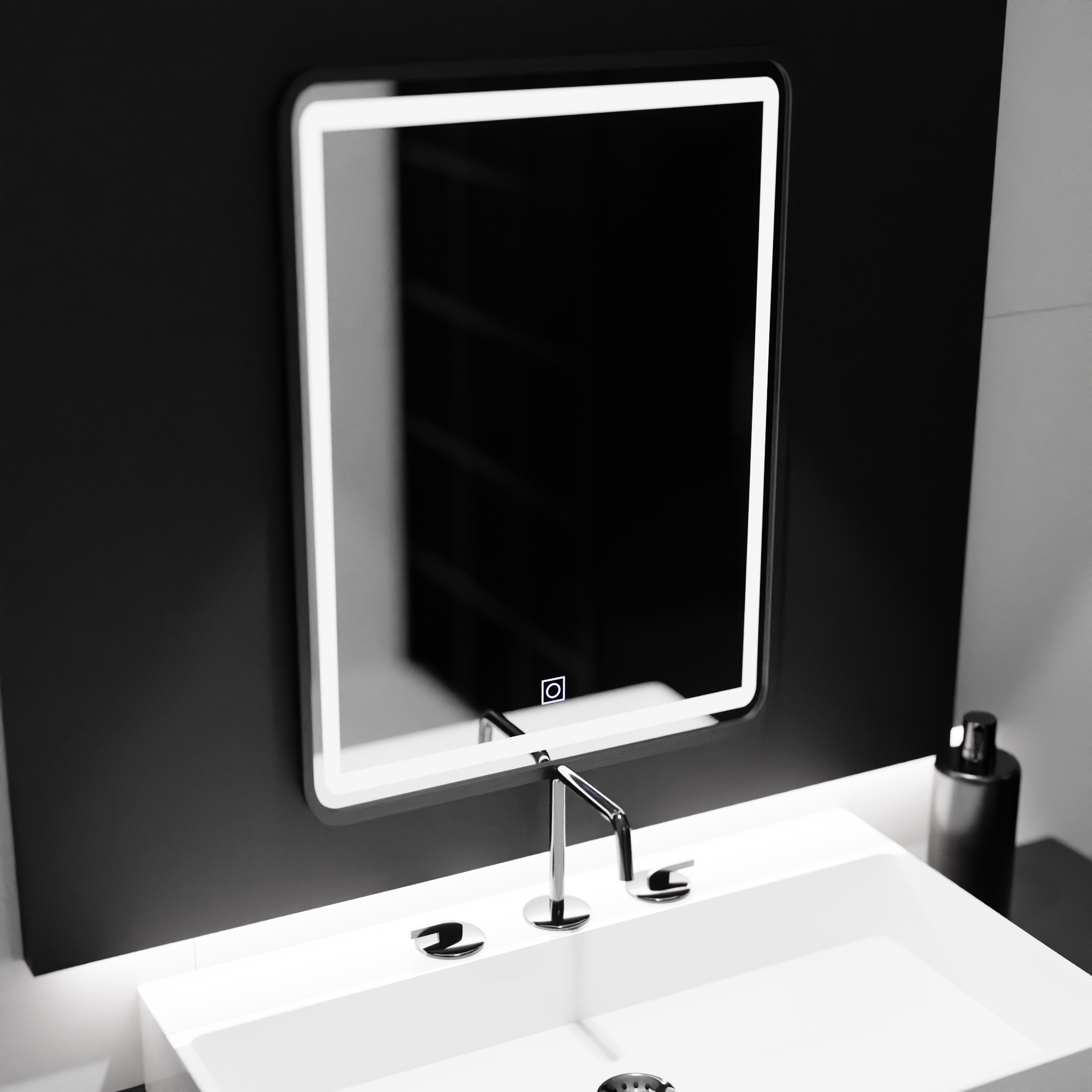 Огледално светодиодно правоъгълно 60x80cm Ombe Basic Touch