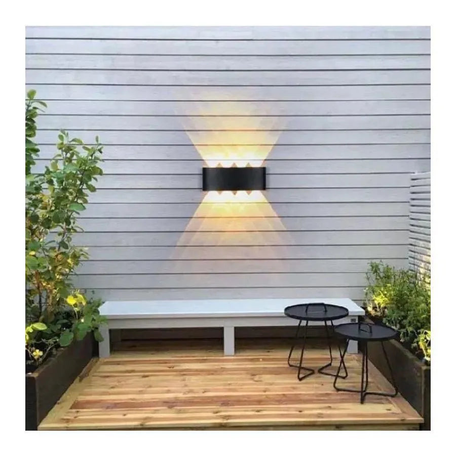 Fantasis Прилагайте външен и интериорен светодиод, 8 източника x 1W, IP65, Metallic, Black, 3000K