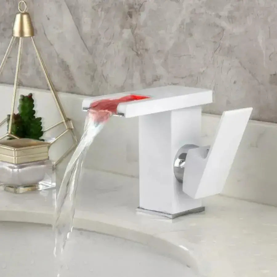 Батерия Washbasin, бяла, RGB светлина, промяна на цвета в зависимост от температурата на водата, OD3011