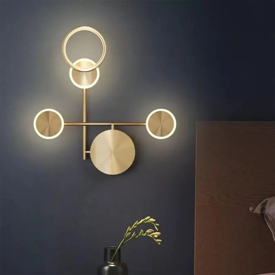 Приложете LED Corycia 25W Gold