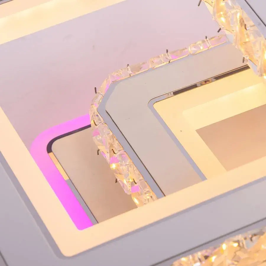 Похот поведе Нова Квадрия с кристали, 3 източника на светлина, RGB, с дистанционно управление, 154W, бял и неръждаем