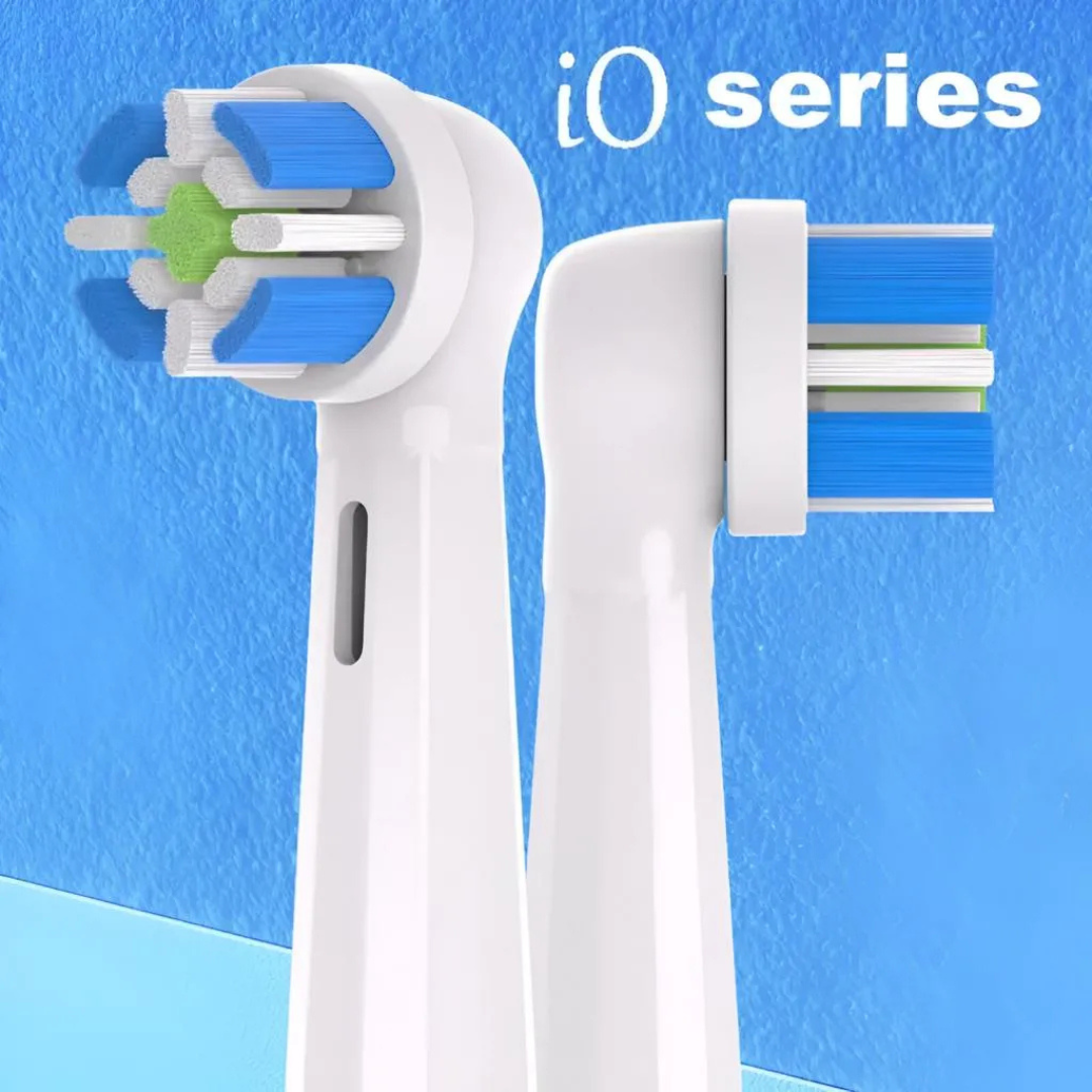 4 парчета резервират Oral-B IO Ultimate Clean Electric Brush: Усъвършенстван индикатор за почистване и подмяна
