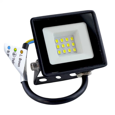 LED проектори 27W 6000K IP65 220-230V 12 източника Черен метален корпус